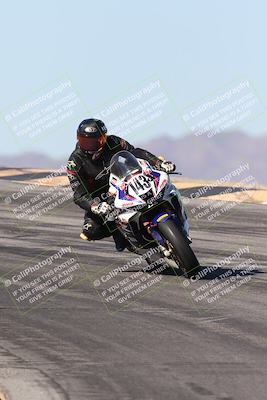 media/Dec-07-2025-CVMA (Sun) [[3e7d2de5dc]]/Race 6-The Shootout/